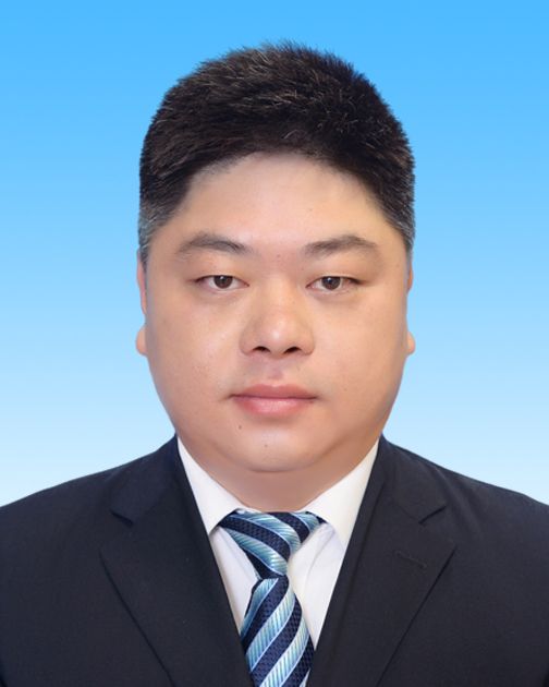 贾征 副镇长