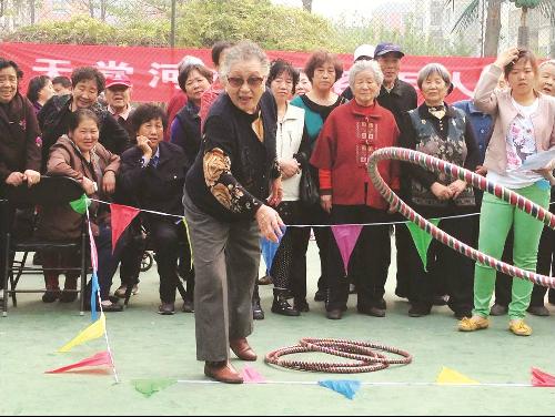 天堂河社区举行老年人趣味运动会 - 北京大兴信