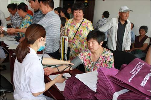 青云店残联免费为残疾人体检 - 北京大兴信息网